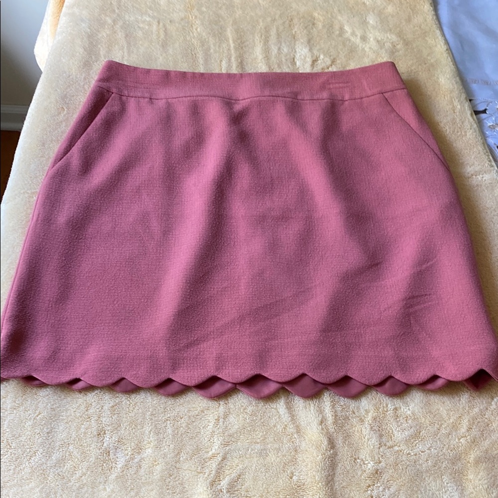 Elegant Pink Scalloped Hem Skirt